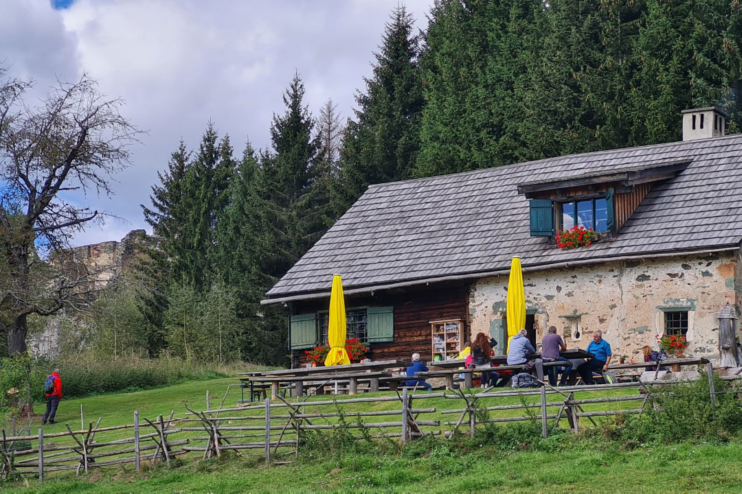Gemütliche Einkehr (Foto: Elke Kerschbaumer)