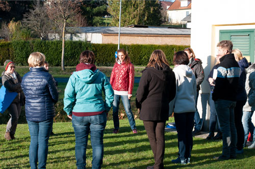 „Draussen unterrichten“ mit Lea Menzi, Foto: VNÖ